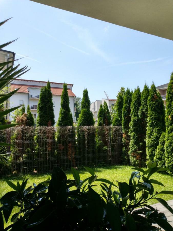 Bamboo Wellness Apartment Siofok Exterior photo
