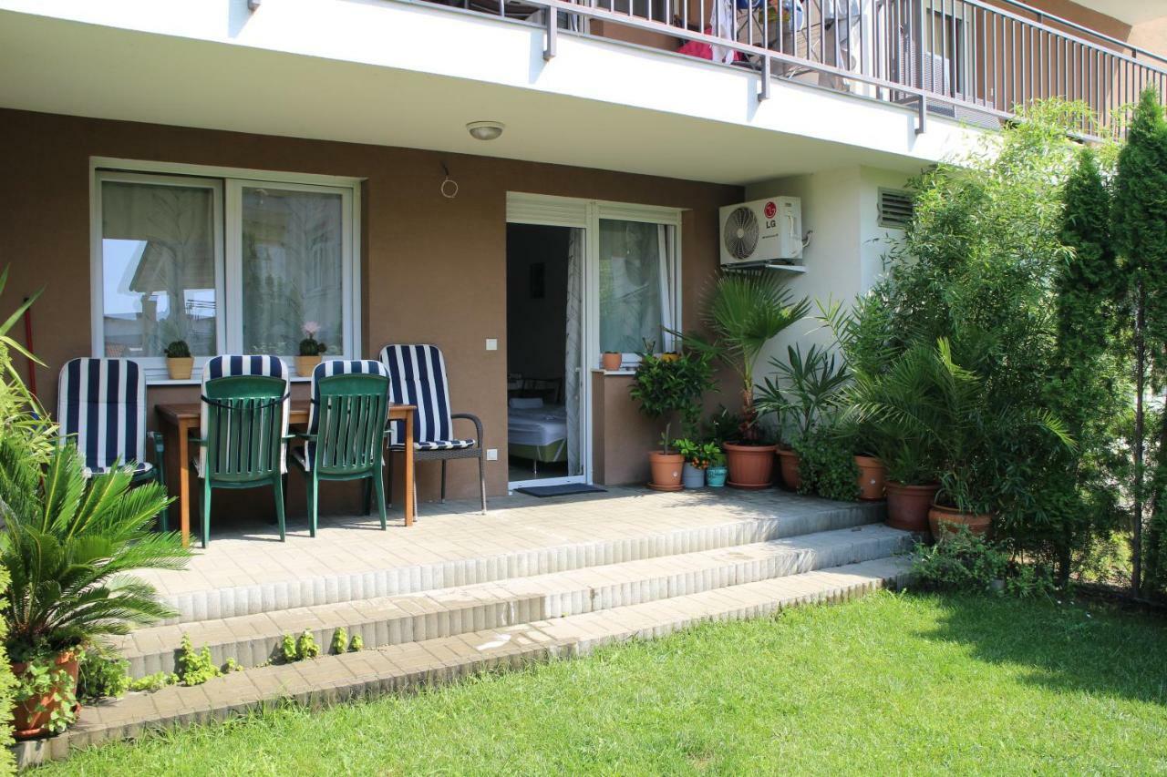 Bamboo Wellness Apartment Siofok Exterior photo